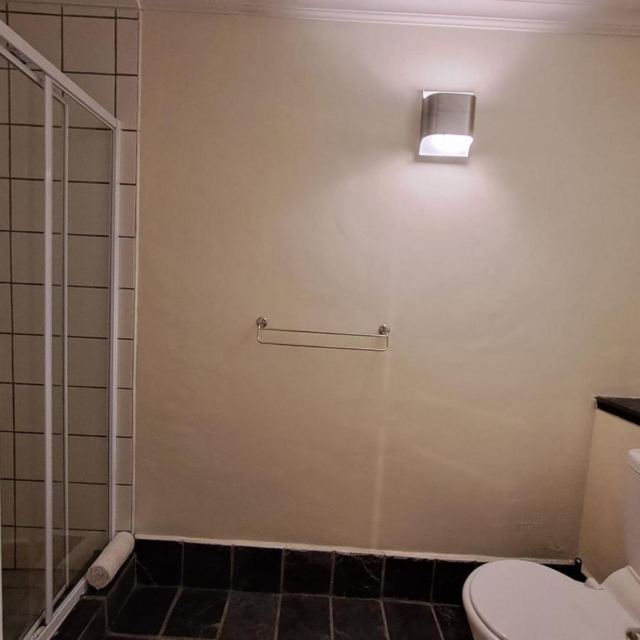 Green Door Guest House Мозел Бей Екстериор снимка